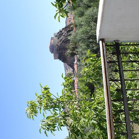 Karya Petra (Lesbos) Exterior foto